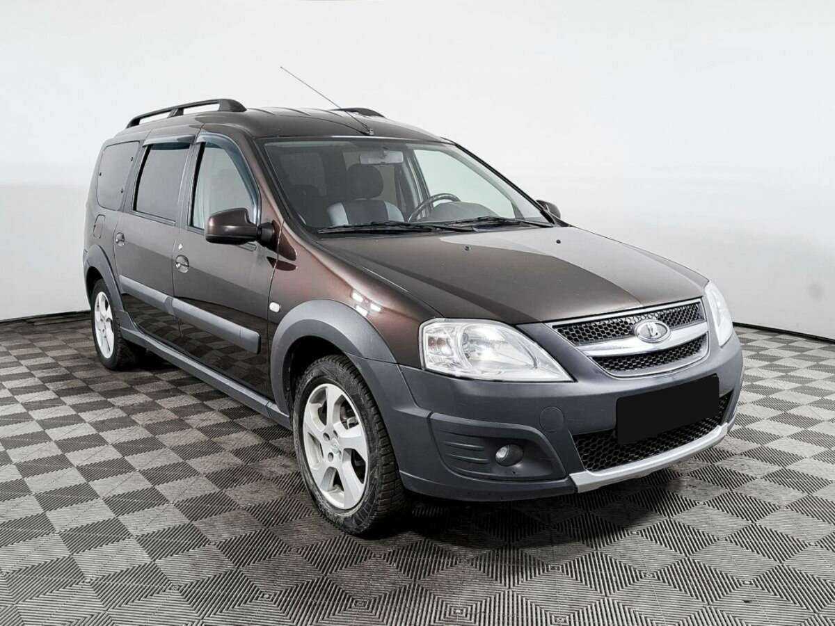 Lada (ВАЗ) Largus Cross, 2018 - фото №3